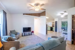 7 Zenger Ct, Palm Coast, FL 32164 - Photo 4