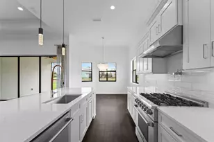 126 Del Palma Dr, Palm Coast, FL 32137 - Photo 8