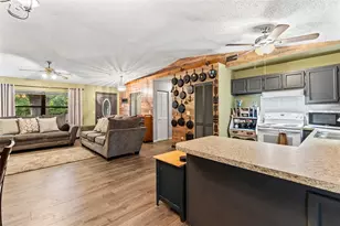 535 S Prospect St, Crescent City, FL 32112 - Photo 6