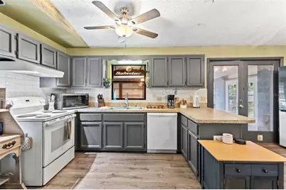 535 S Prospect Street, Crescent City, FL 32112 - Photo 10