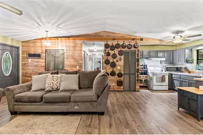 535 S Prospect Street, Crescent City, FL 32112 - Photo 8