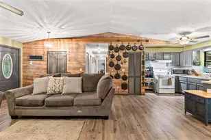 535 S Prospect St, Crescent City, FL 32112 - Photo 8