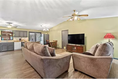 535 S Prospect Street, Crescent City, FL 32112 - Photo 2