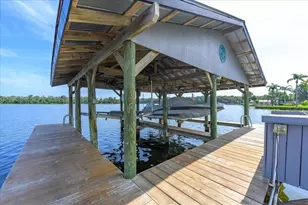 164 Moonlite Dr, Welaka, FL 32193 - Photo 16