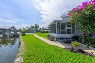 164 Moonlite Dr, Welaka, FL 32193 - Photo 8