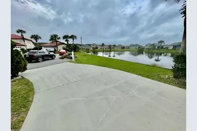 30 San Rafael Court, Palm Coast, FL 32137 - Photo 4