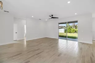 7 Burning View Ln, Palm Coast, FL 32137 - Photo 4