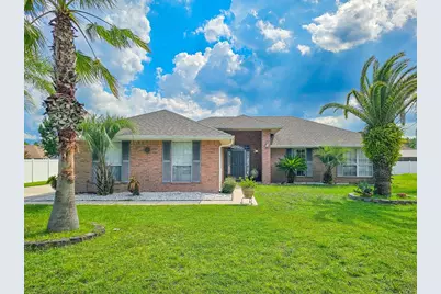 7 Lewis Place, Palm Coast, FL 32137 - Photo 2