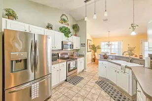 7 Lewis Pl, Palm Coast, FL 32137 - Photo 10