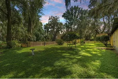 1251 Cr 436, Lake Panasoffkee, FL 33538 - Photo 34