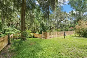 1251 Cr 436, Lake Panasoffkee, FL 33538 - Photo 36