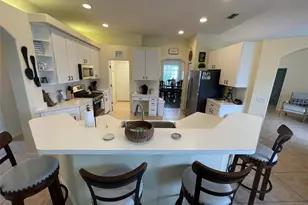 110 Via Mariel E Dr, Davenport, FL 33896 - Photo 10