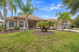 19 Lakeview Ln, Palm Coast, FL 32137 - Photo 2