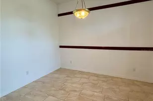 4 Bud Hollow Dr, Palm Coast, FL 32137 - Photo 2