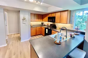 6 Masters Ct, Palm Coast, FL 32137 - Photo 2