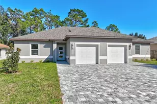 4 Sleigh Bell Pl, Palm Coast, FL 32164 - Photo 1