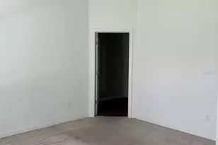 15 Lamoyne Ln, Palm Coast, FL 32137 - Photo 8