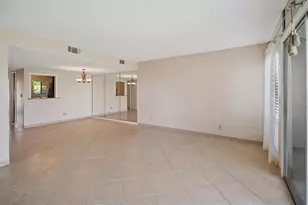 44 Club House Dr, Palm Coast, FL 32137 - Photo 10