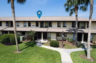 44 Club House Dr, Palm Coast, FL 32137 - Photo 2