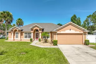 1 Pine Bluff Ln, Palm Coast, FL 32164 - Photo 1