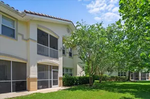 25 Riverview Bend N, Palm Coast, FL 32137 - Photo 2