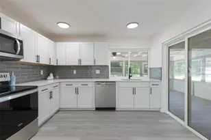 5 Collins Ln, Palm Coast, FL 32137 - Photo 10