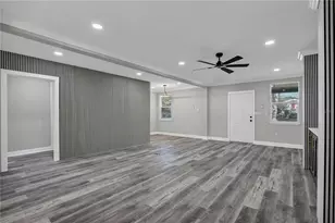 316 S Cypress Ave, Green Cove Springs, FL 32043 - Photo 4