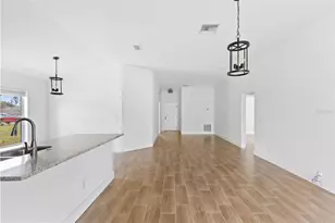 21 Rockefeller Dr, Palm Coast, FL 32164 - Photo 10