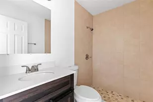 21 Rockefeller Dr, Palm Coast, FL 32164 - Photo 20