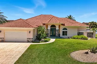 6 Valencia St, Palm Coast, FL 32137 - Photo 1