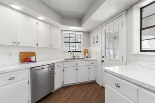 6 Patchogue Pl, Palm Coast, FL 32164 - Photo 14