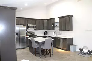 5258 Eagle Lake Dr, Palm Beach Gardens, FL 33418 - Photo 4