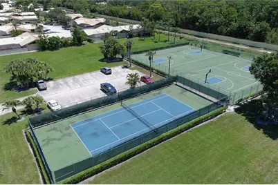 5258 Eagle Lake Drive, Palm Beach Gardens, FL 33418 - Photo 34