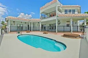 54 Ocean St, Palm Coast, FL 32137 - Photo 4