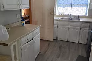 4262 Glenview Rd, Jacksonville, FL 32207 - Photo 6