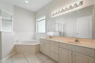 45 Powder Horn Dr, Palm Coast, FL 32164 - Photo 10