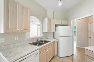 45 Powder Horn Dr, Palm Coast, FL 32164 - Photo 8