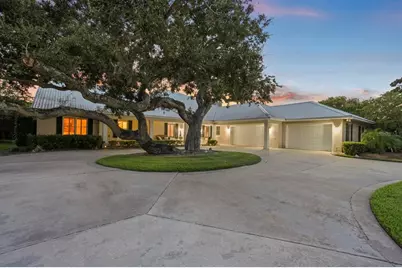 360 John Anderson Drive, Ormond Beach, FL 32176 - Photo 6