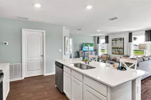 44 Sawdust Ln, Palm Coast, FL 32137 - Photo 10