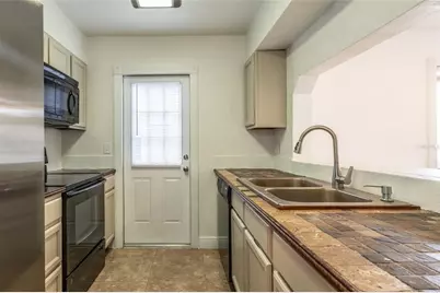 1560 Hancock Lane, Daytona Beach, FL 32117 - Photo 2