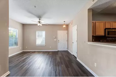 575 Oakleaf Plantation Parkway #901, Orange Park, FL 32065 - Photo 4