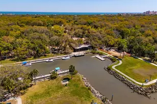 7 Nantucket Terrace, Palm Coast, FL 32137 - Photo 4