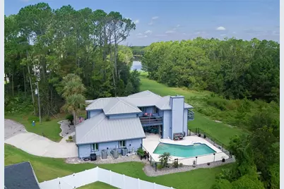 14 Lake Place, Palm Coast, FL 32137 - Photo 2