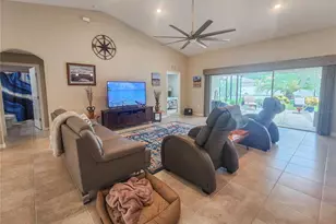 88 Lancelot Dr, Palm Coast, FL 32137 - Photo 10