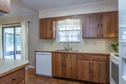 27 Prairie Lane, Palm Coast, FL 32164 - Photo 4