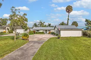 115 Sunset Point Rd, East Palatka, FL 32131 - Photo 18