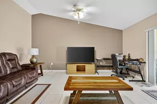 8 Fawn Ln, Palm Coast, FL 32137 - Photo 20