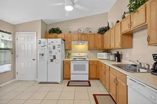 8 Fawn Ln, Palm Coast, FL 32137 - Photo 8