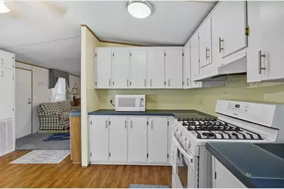 1635 Bass Avenue, Seville, FL 32190 - Photo 10