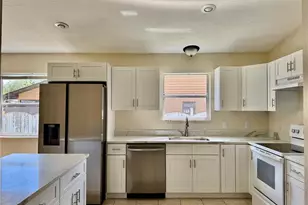 155 Plainview Dr, Palm Coast, FL 32164 - Photo 18